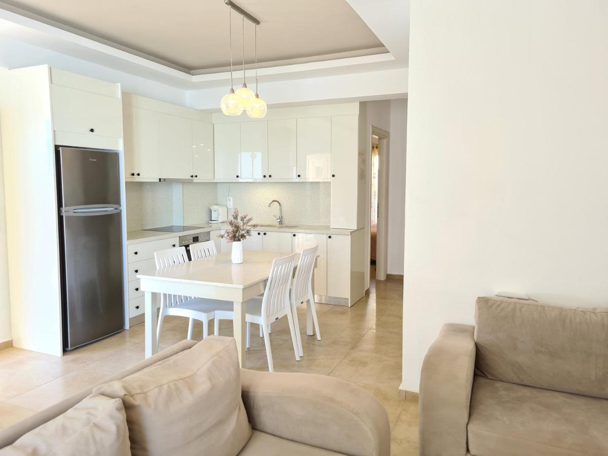 Bella Mare Luxury Apartments Каламакі Екстер'єр фото