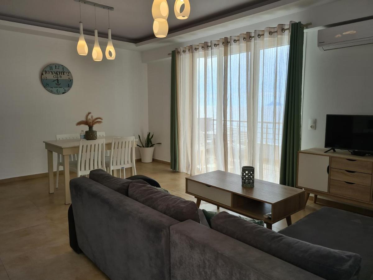 Bella Mare Luxury Apartments Каламакі Екстер'єр фото